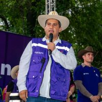 Alcalde de Uruapan suspende obras de teleférico; exige capturar a los asesinos de un policía