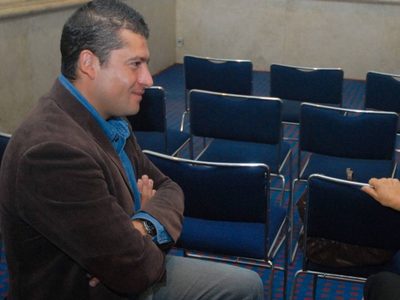 Policías detienen al periodista Humberto Padgett por presunta posesión de droga; lo liberan
