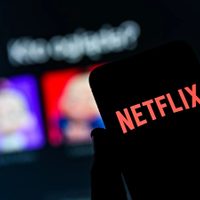 Netflix: la serie que mezcla mafia, religión y política y que te mantendrá pegado al sillón