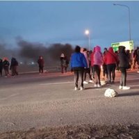 Corte total en el Oeste Neuquino: a la altura de la Bajada de Maida