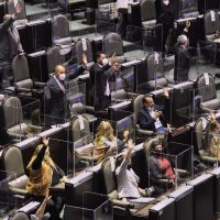 Diputados tipifican extorsión como delincuencia organizada; aumentan las penas