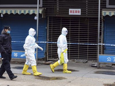 Coronavirus fuera de control: China informó que ya son 811 los muertos y 37.198 los infectados