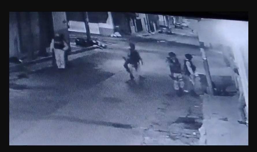 Video que muestra a los efectivos