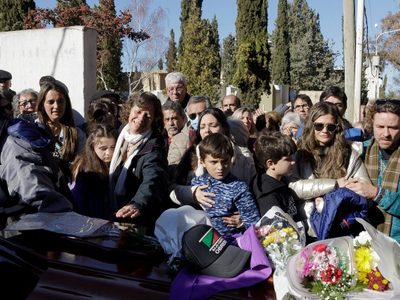 Una multitud despidió a "Lolín" Rigoni y le agradeció su lucha y su legado