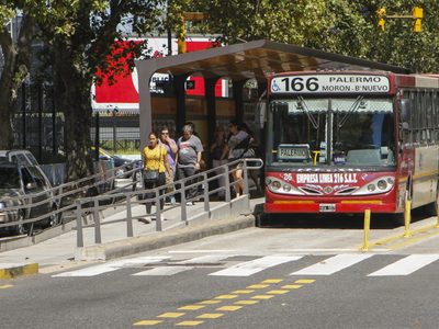 Paro de colectivos: cuáles son las líneas que no circulan este jueves en el AMBA