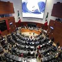 Alistan senadores iniciativas para regular las inversiones de funcionarios en paraísos fiscales