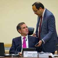 "Misión cumplida", dice Ciro Murayama a Lorenzo Córdova en su adiós al INE (Video)