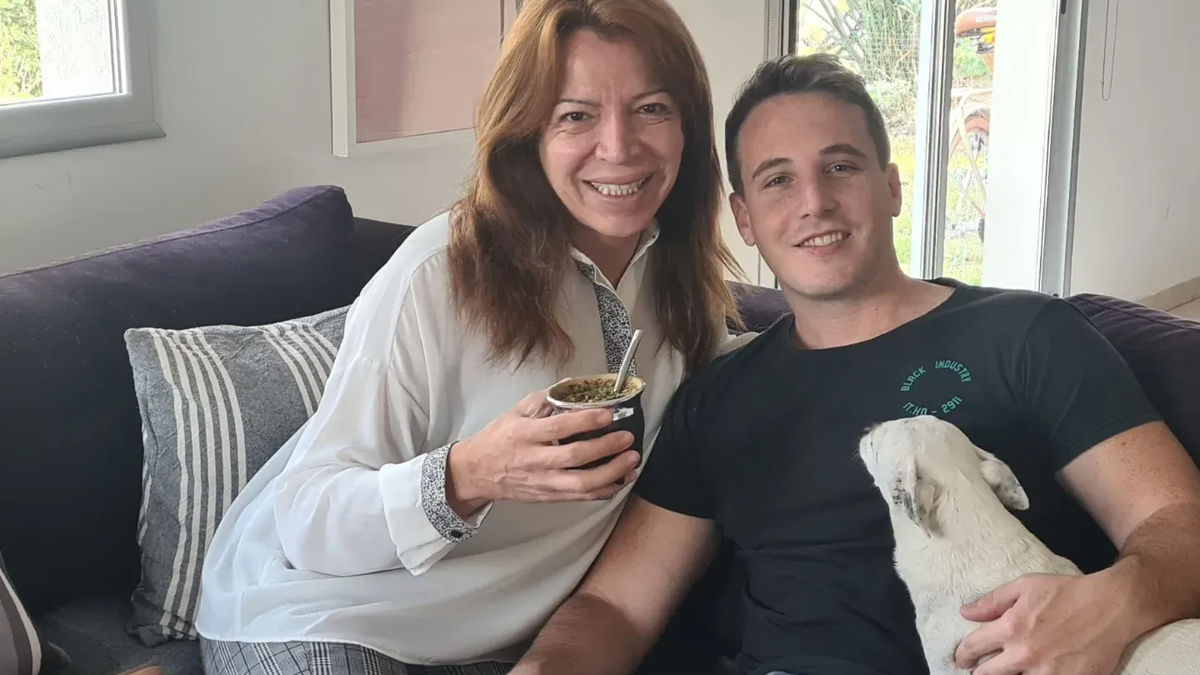 Lizy Tagliani y Sebastián Nebot. Fuente: (Instagram)