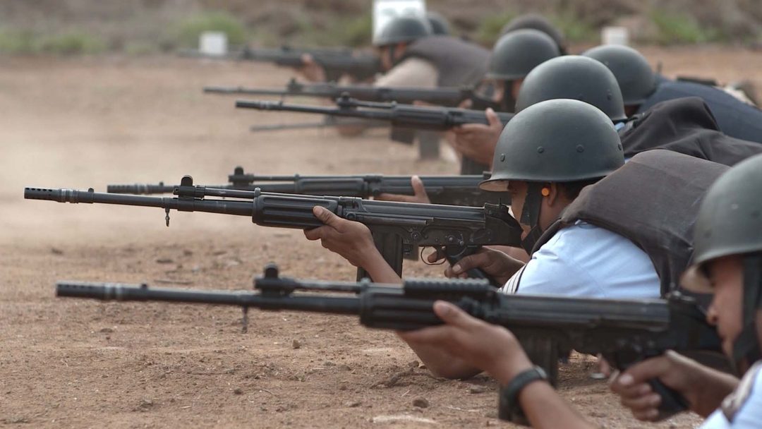 Adiestramiento militar. Foto Mandarina Cine