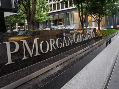 Llega a Argentina el CEO del JP Morgan para reunirse con Caputo