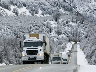 Se recomienda transitar con precaución en la mayoría de las rutas de la provincia
