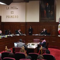 El nuevo gobierno y el primer "round" contra el Poder Judicial