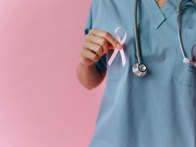 Un fármaco contra las náuseas ayudaría a combatir el cáncer de mama