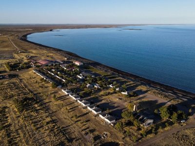 En un área natural protegida, Bahía Bustamante ofrece paisajes de ensueño en la costa de Chubut