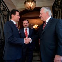 Peña y Tillerson dialogan sobre robustecer colaboración en seguridad