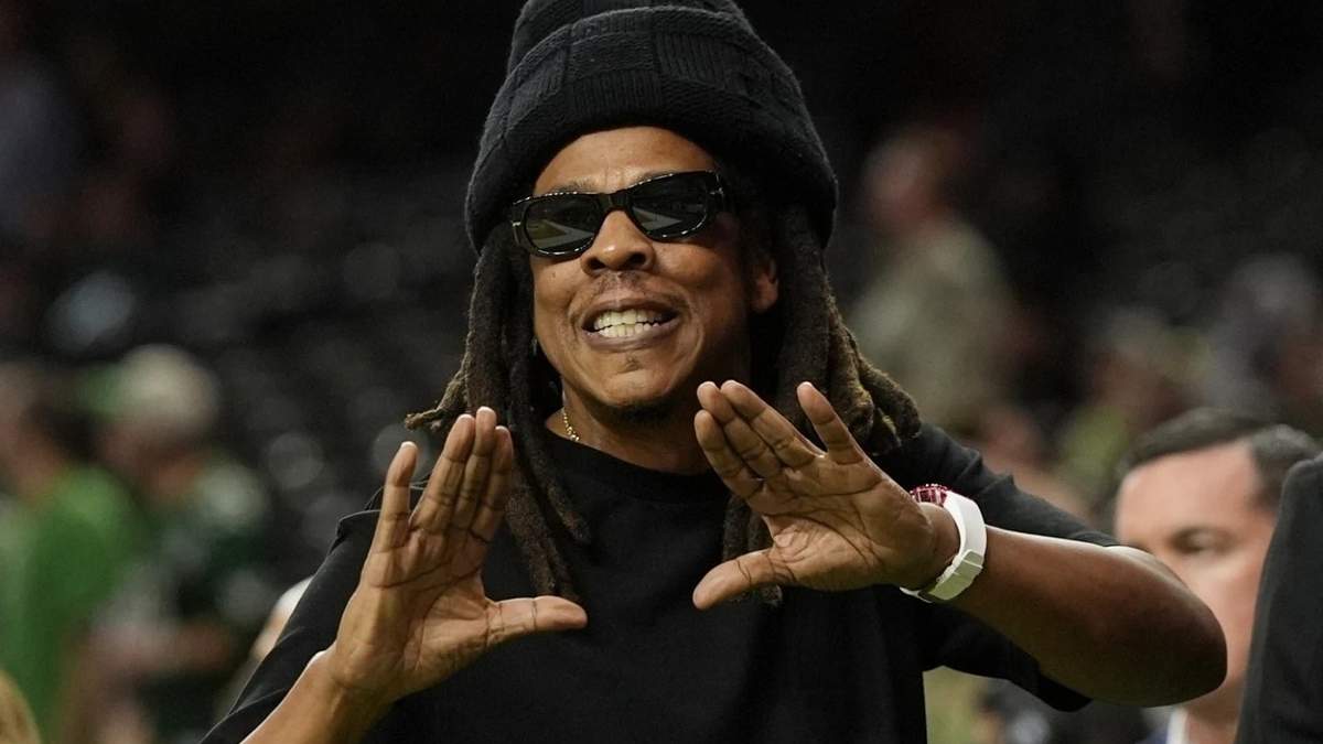 Una mujer que alegó ser violada a los 13 años por Jay-Z y Sean "Diddy" Combs retiró la demanda