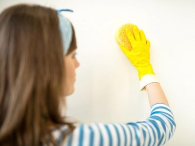 El trucazo para dejar el techo y las paredes de tu casa como recién pintadas con solo 3 ingredientes
