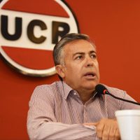 "Quieren concentrar todo el poder": Alfredo Cornejo criticó la cuarentena