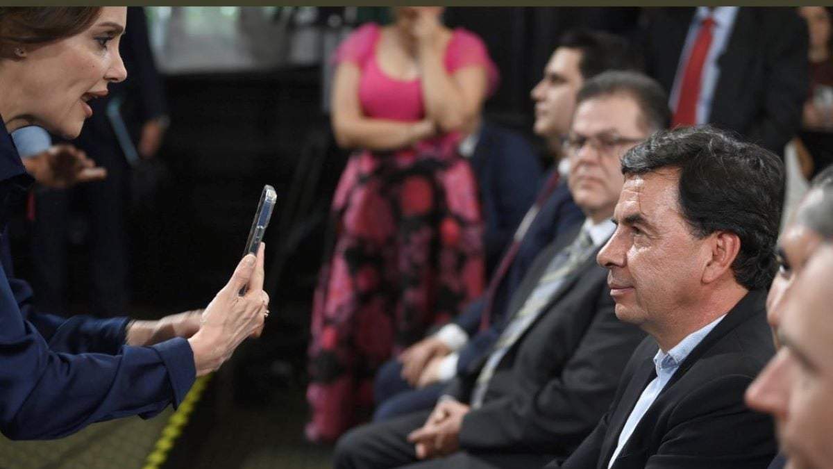 La senadora panista confrontó al vocero presidencial en abril de 2023