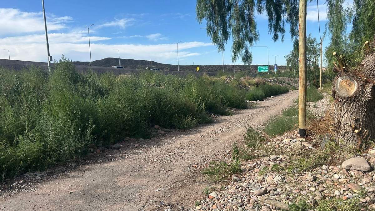 Obra inconclusa ruta 82.