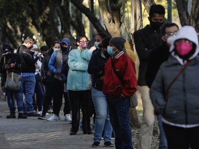 PT en el Senado llama a no minimizar los riesgos por ómicron
