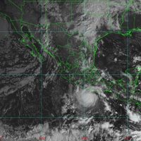 Tormenta "Otis" se convertiría en huracán categoría 1; provocará lluvias intensas en tres estados