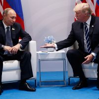 Trump y Putin intercambian elogios en su primer encuentro como presidentes, en el G-20