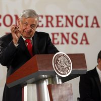 AMLO propondrá terminar con los puentes vacacionales