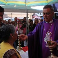 Obispo de Chilpancingo admite que dialoga con narcos; buscar la paz no es delito, dice