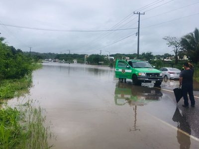 Instalan albergues en Michoacán y alertan por posibles inundaciones