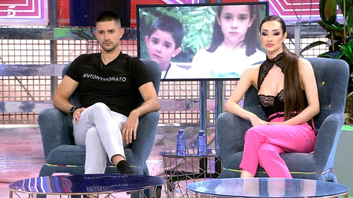 Aitor y Adara Molinero. Fuente: (Twitter)