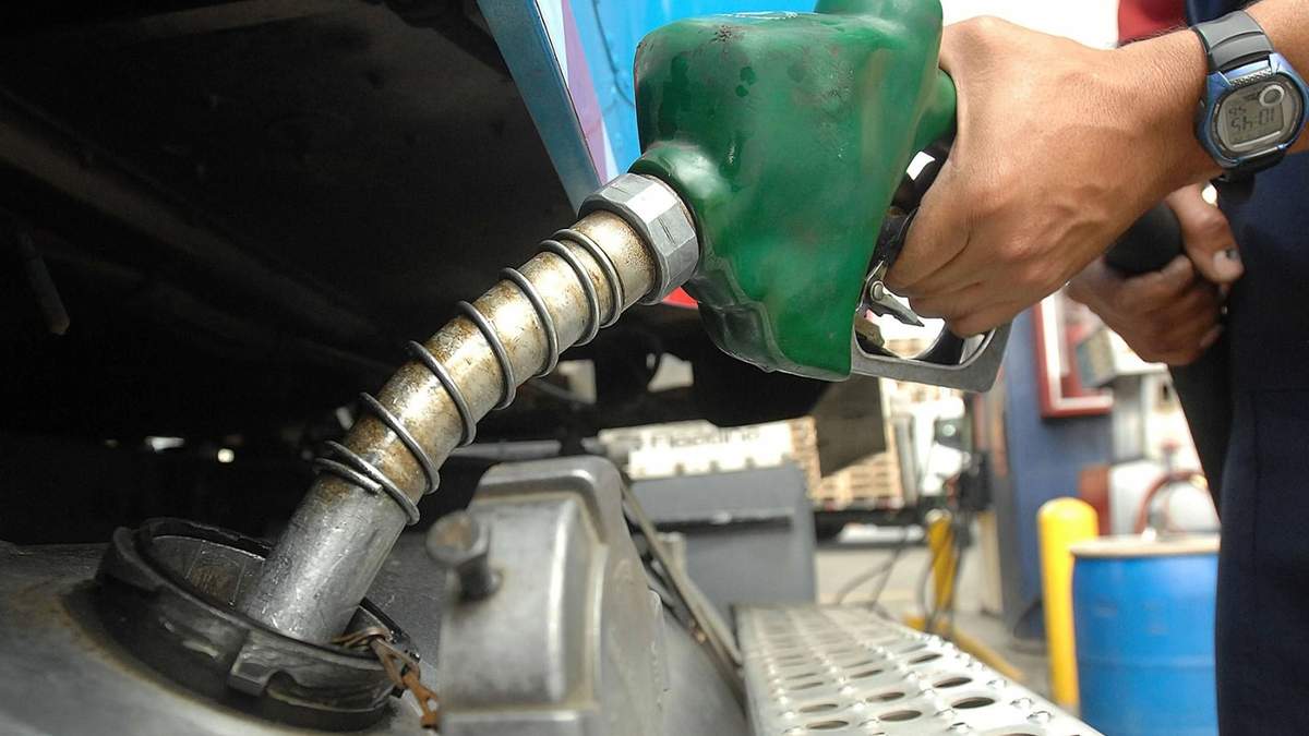 Argentina mantendrá estable el valor de los combustibles. Fuente: (Twitter)
