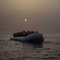 Refugiados, rescate en el Golfo Azzurro