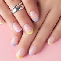 Nail Art: si tenés dedos anchos, este estilo en tus uñas estiliza tus manos y las rejuvenece