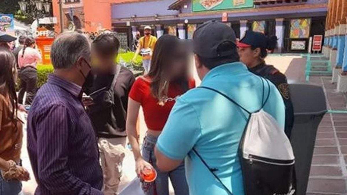 La joven localizada en el parque de diversiones