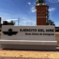 Un avión de guerra de España se desploma en práctica de exhibición (Video)