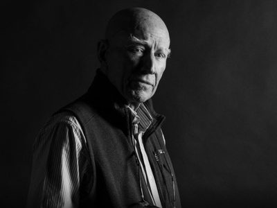 Rinden homenaje en Francia al fallecido fotógrafo brasileño Sebastião Salgado