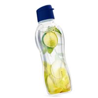 Tupperware lanza botella conmemorativa para apoyar a seleccionadas de natación