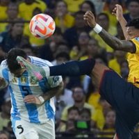 La Selección Argentina cayó ante Ecuador en el cierre de las Eliminatorias