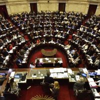 El Gobierno ya envió al Congreso el proyecto sobre la deuda anunciado por Guzmán