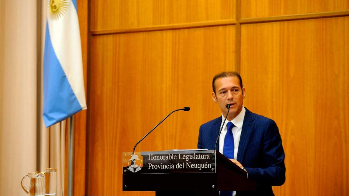 Omar Gutiérrez, gobernador de la provincia de Neuquén. Fuente: (Twitter)