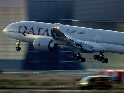 Turbulencia deja 12 heridos en avión de Qatar Airways
