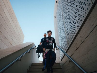 Lo de Colapinto en Qatar ya es serio: le anularon una vuelta, larga último y dijo: "Manejé mal"