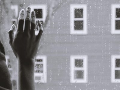 La OMS pide a los países intensificar las medidas para mejorar la atención a la salud mental