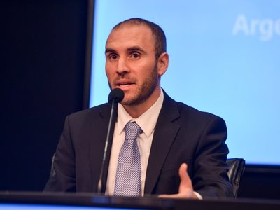 Martín Guzmán: “Queremos mantener las metas diseñadas en el programa original con el FMI”