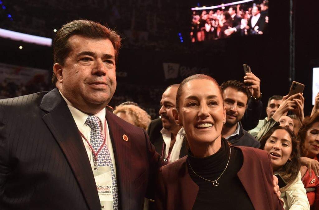 Pedro Haces y Claudia Sheinbaum en el XV Congreso Nacional de la CATEM