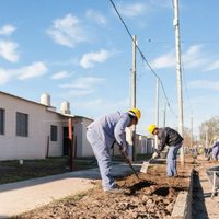 Crisis habitacional en Neuquén: presentaron una iniciativa para 80 mil familias sin hogar