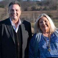 En Villa La Angostura, Eguia y Elisa Carrió propusieron que “Neuquén quede libre de kirchnerismo"