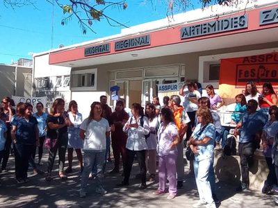 UPCN y Asspur se movilizan por las calles de Viedma por las paritarias en Río Negro
