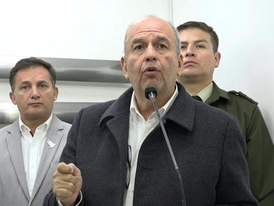 El Gobierno de Bolivia pidió a Interpol que active una orden de captura contra Evo Morales